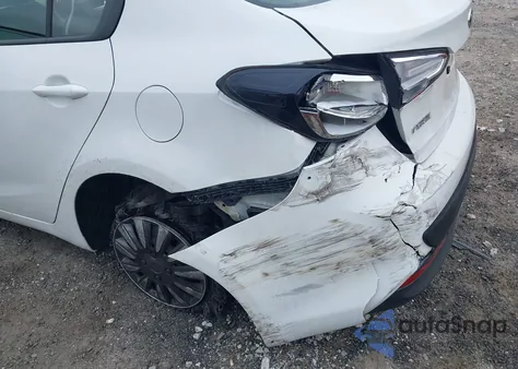 2017 Kia Forte Lx z USA, uszkodzony, nr VIN 3KPFK4A77HE094002